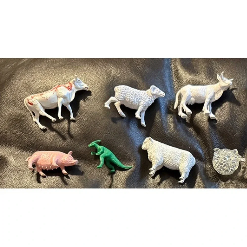 Lot of 25+ Random Toys & Figures – Animals, Gadgets, Miniatures & More